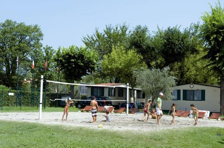 Sereno Camping Holiday Moniga del Garda Екстер'єр фото