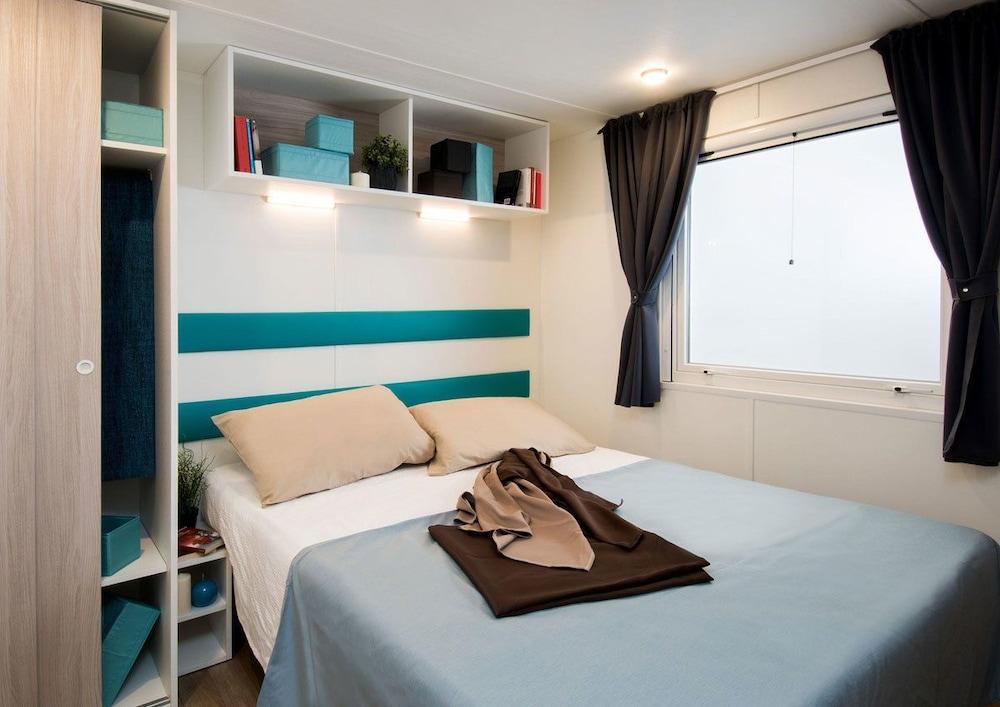 Sereno Camping Holiday Moniga del Garda Екстер'єр фото