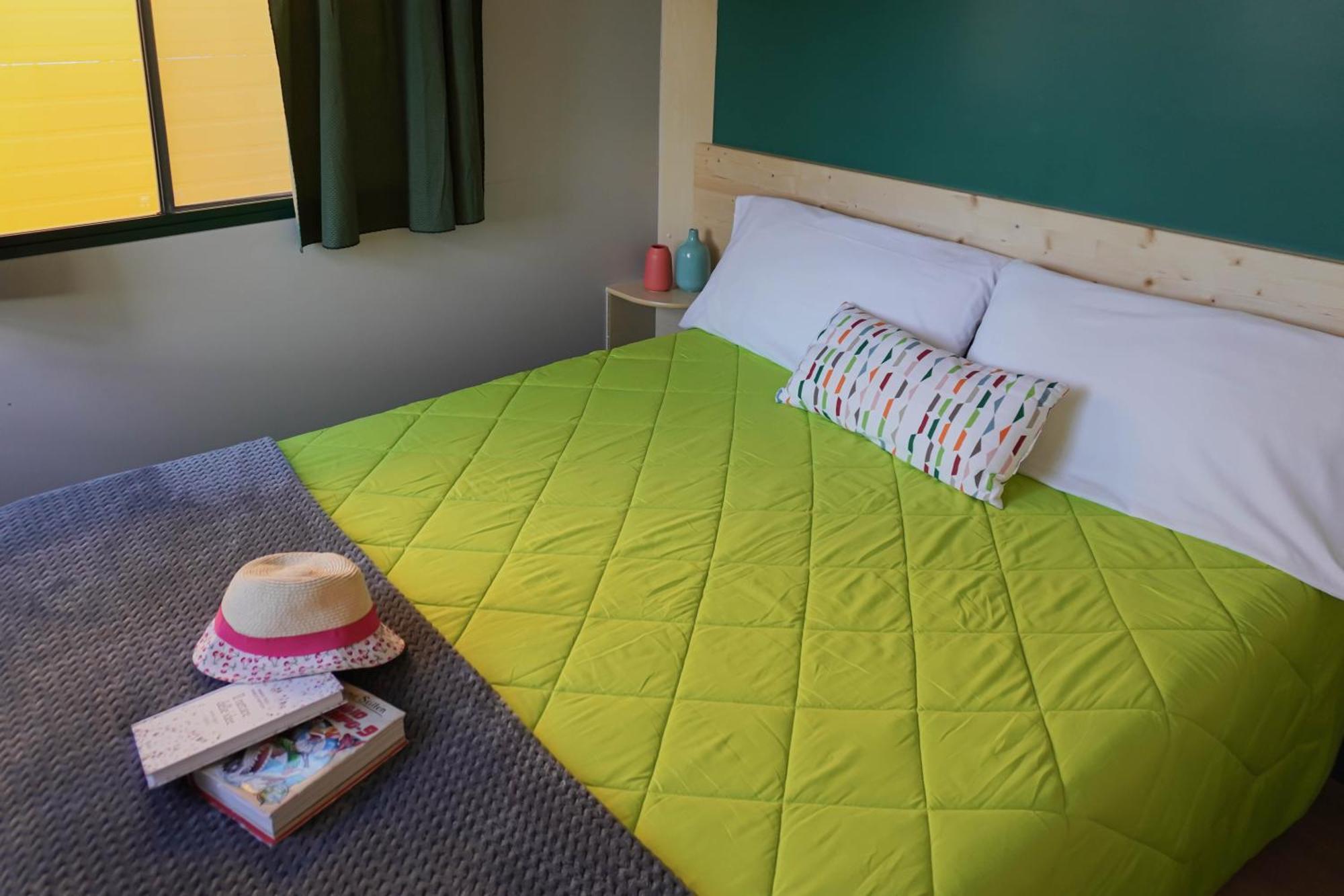 Sereno Camping Holiday Moniga del Garda Екстер'єр фото