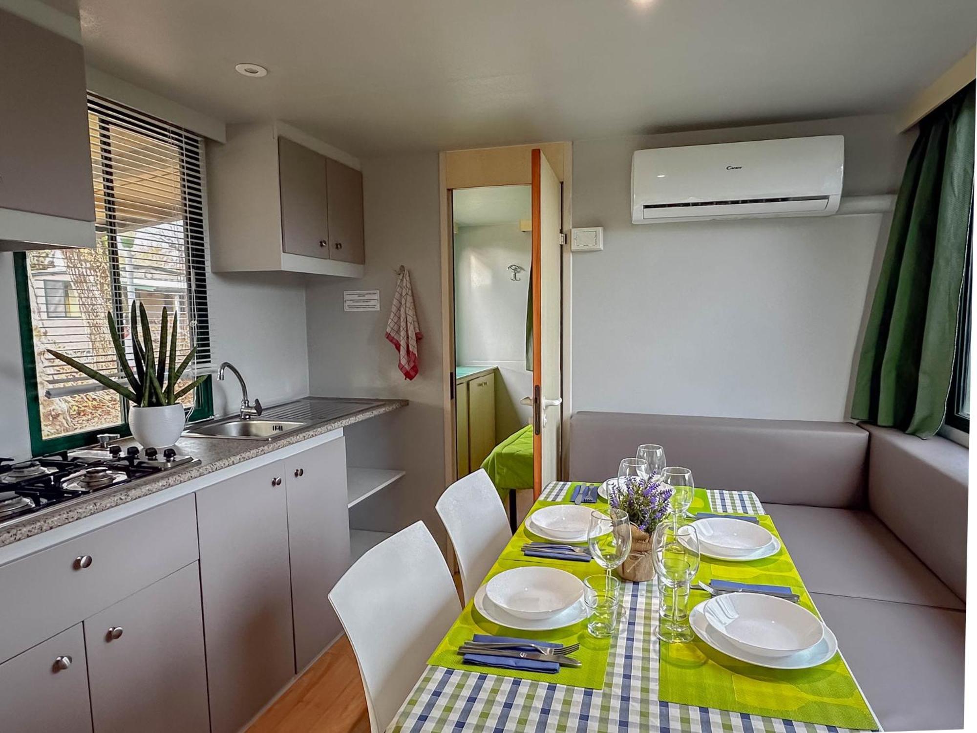 Sereno Camping Holiday Moniga del Garda Екстер'єр фото