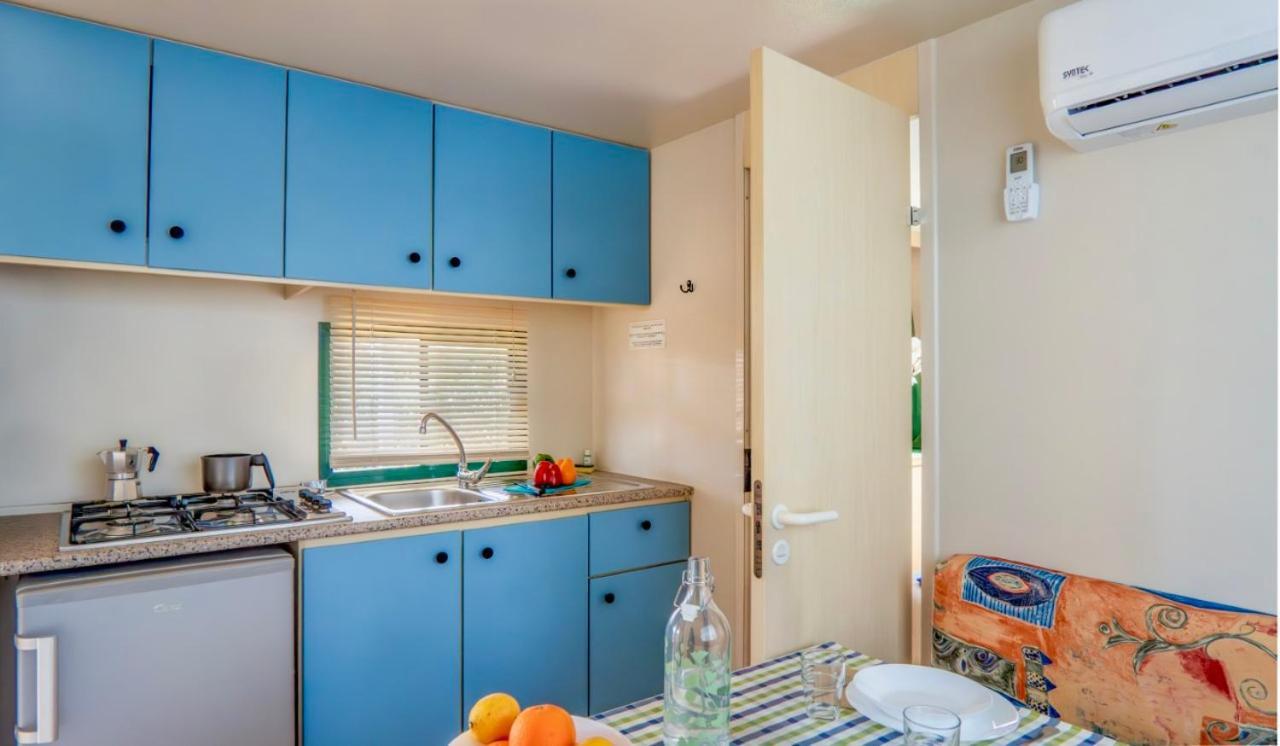 Sereno Camping Holiday Moniga del Garda Екстер'єр фото