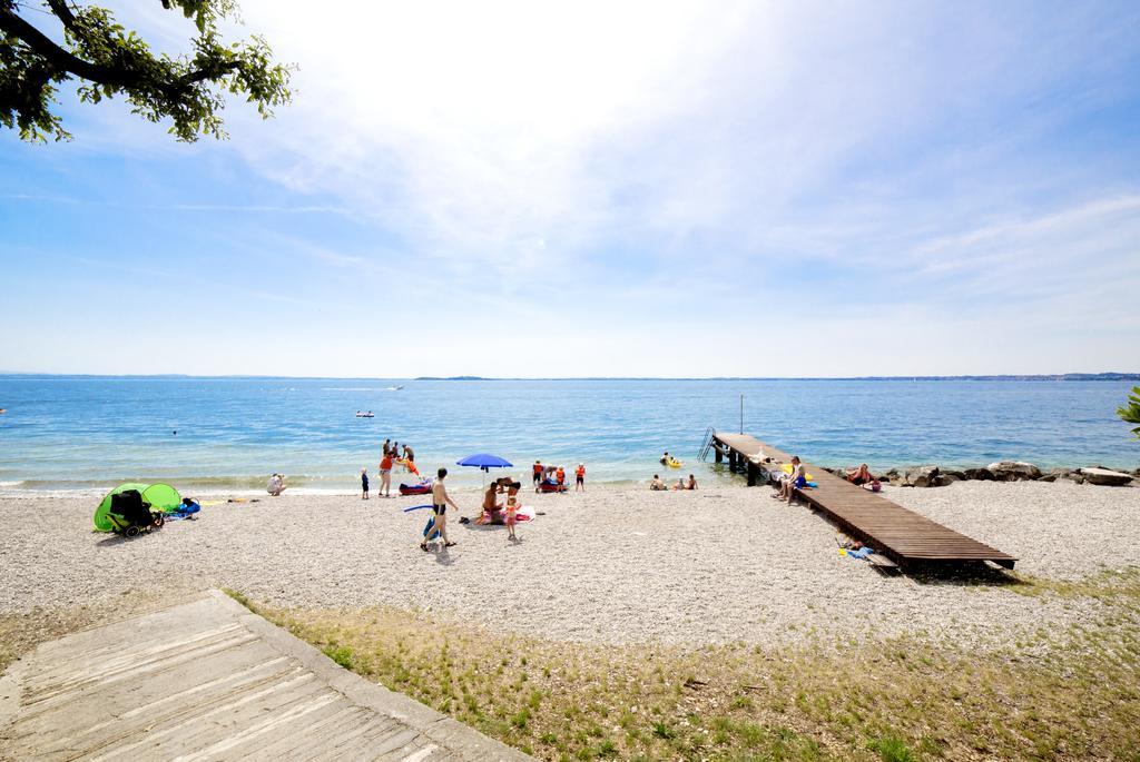 Sereno Camping Holiday Moniga del Garda Екстер'єр фото