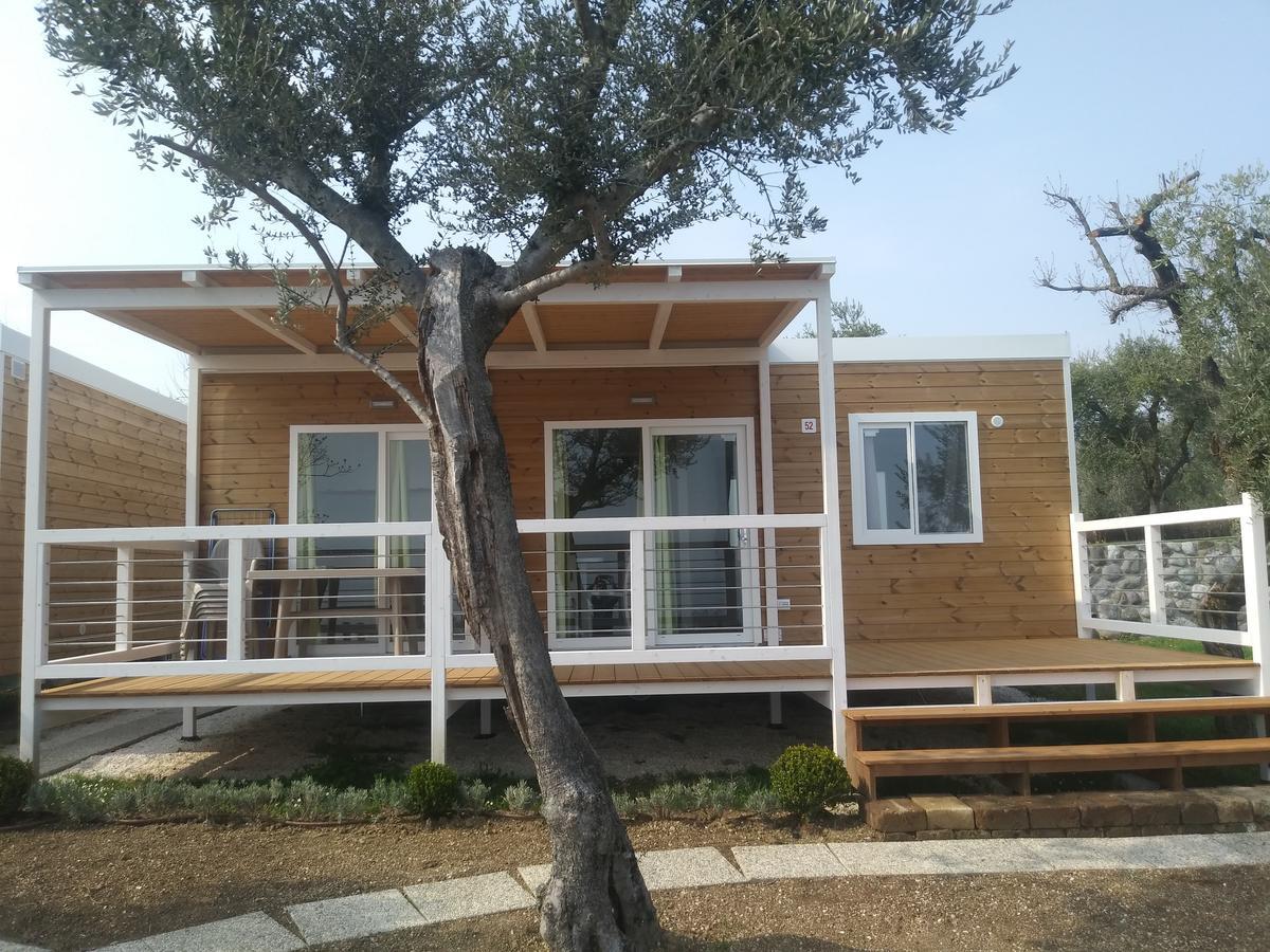 Sereno Camping Holiday Moniga del Garda Екстер'єр фото